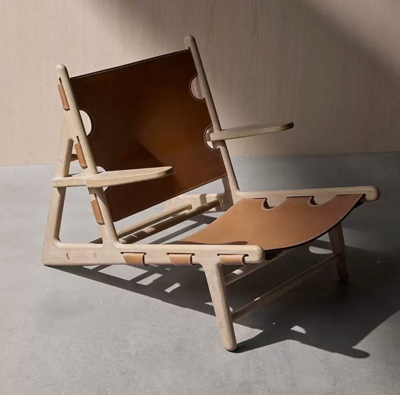 Wooden Hunting Chair