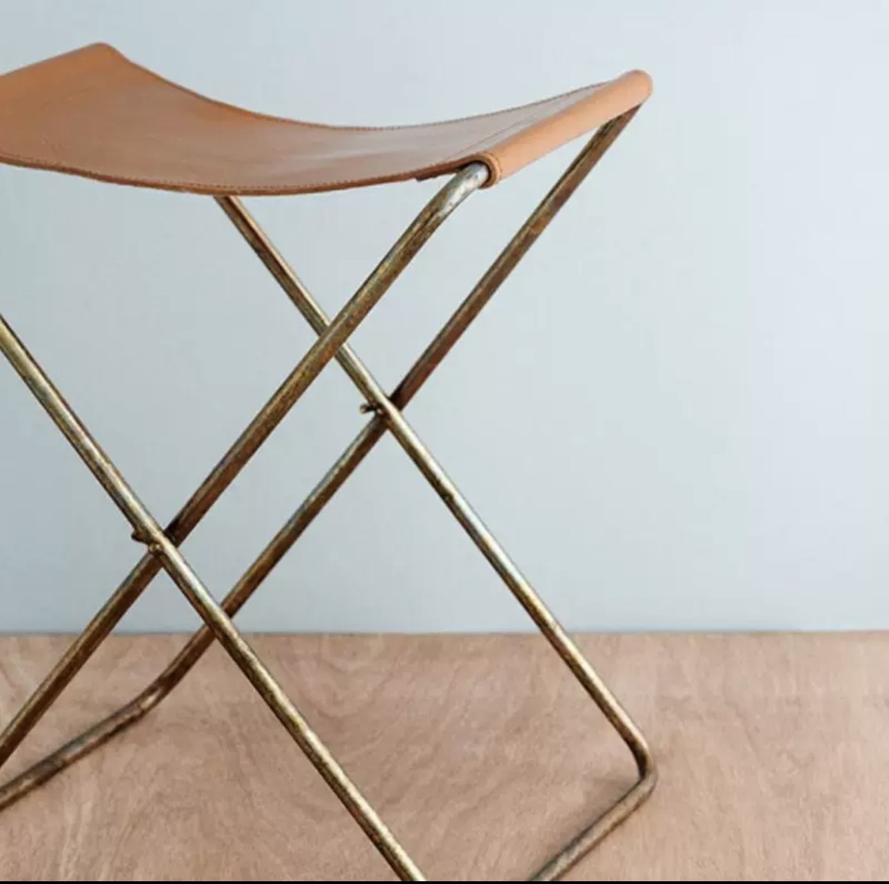 Hardoy Folding Stool
