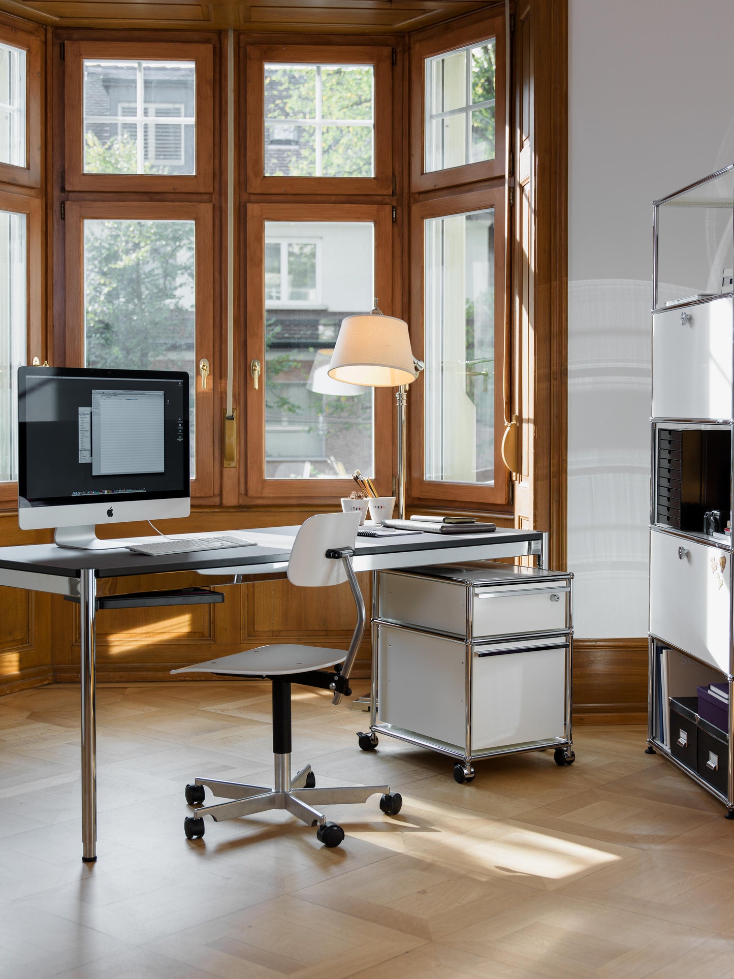 USM Haller Roll Container